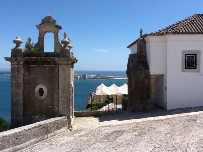 Lisbon: Route of the 3 Castles With Wine Tasting Experience - Wine Tasting in Azeitão