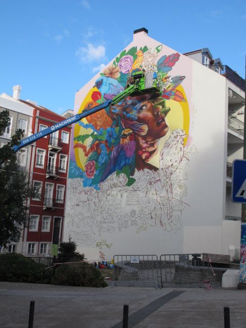 Lisbon Street Art Tour - Artistic Techniques and Themes