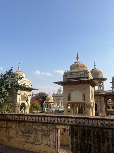 Local Breakfast + Flower Market + Pink City Tour - Exploring Choti Chaupar Flower Market
