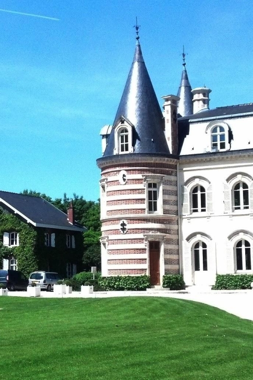 Loire Castles: Private Round Transfer From Paris - Customer Experience Highlights