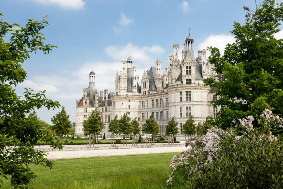 Loire Valley Castles: VIP Private Tour From Paris 3 Castles - Detailed Itinerary