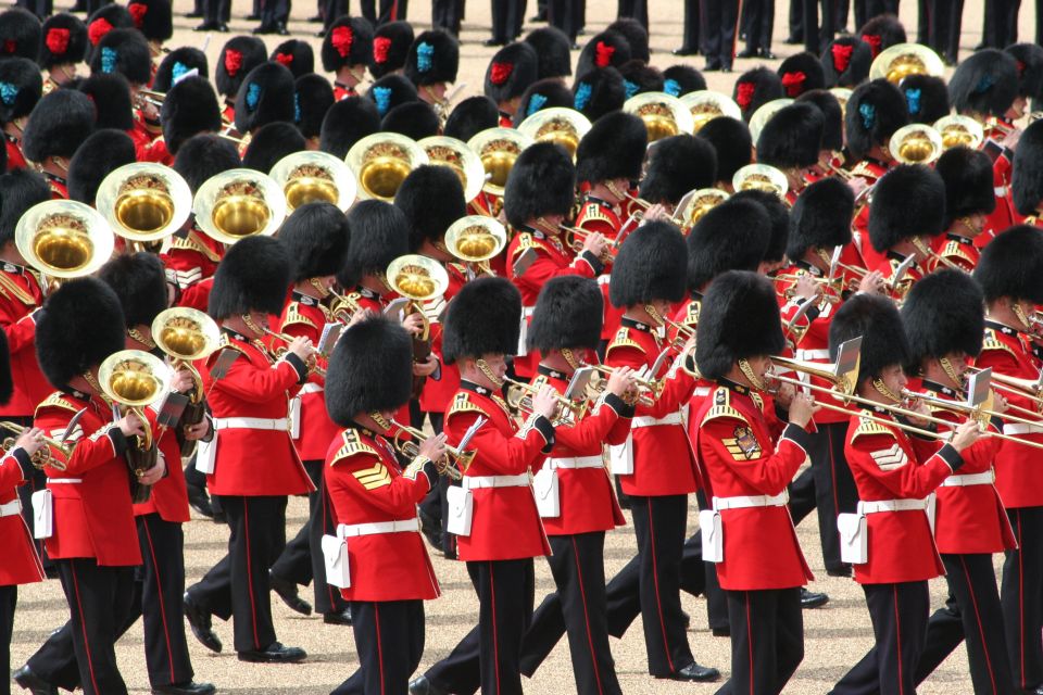 London: Buckingham Palace Changing of the Guard Guided Tour - Detailed Itinerary