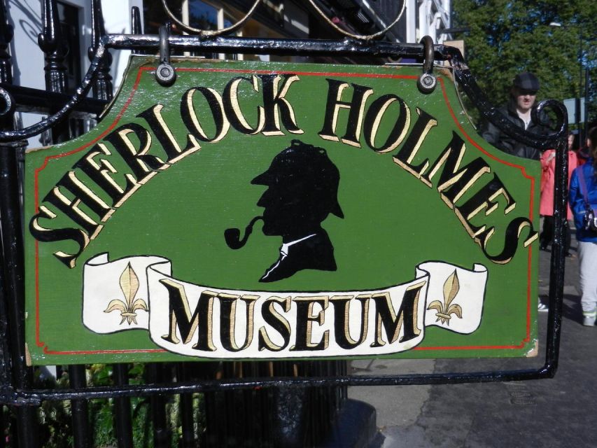 London: Sherlock Holmes Museum & Westminster Walking Tour - Sherlock Holmes Museum Experience