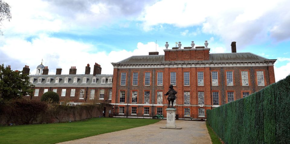 London: Westminster Walking Tour and Kensington Palace Visit - Key Sights of Westminster