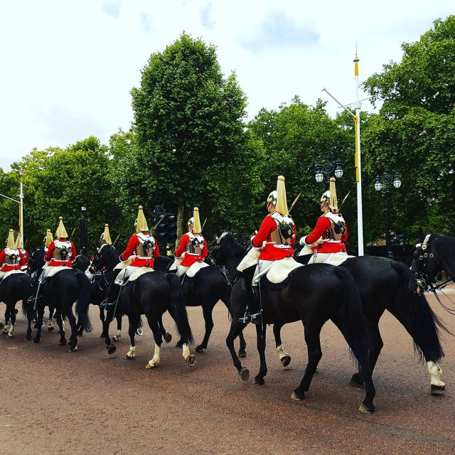 London: Westminster Walking Tour and Visit to Kew Gardens - Key Sights Along the Tour