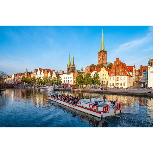 Lübeck: Private Maritime History Walking Tour & Museum Harbor - Optional Museum Tour