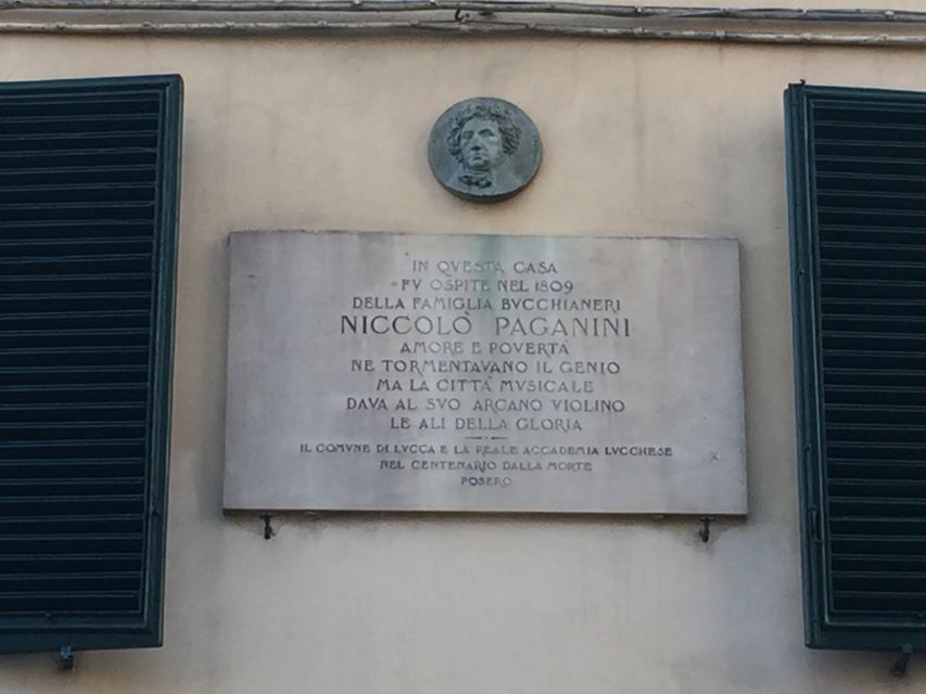Lucca: Musical Walking Tour With Puccini Museum Visit - The Musical Journey