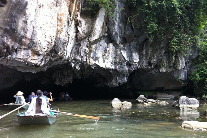 Luxury Hoa Lu Tam Coc Mua Cave Amazing View 1 Day Tour - Meeting and Pickup Information