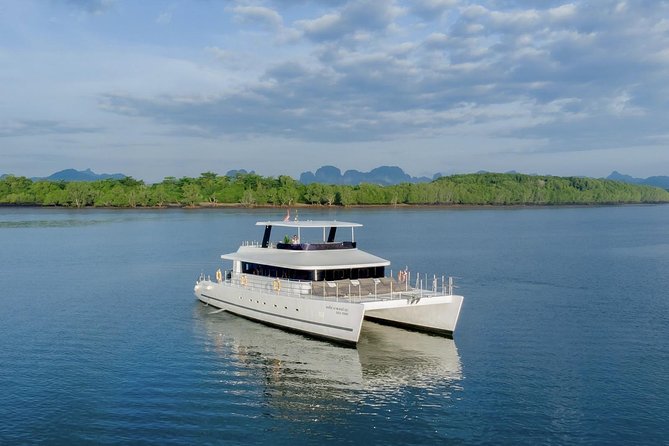 Luxury Sunset Cruise at Krabis Coastlin With Power Catamaran - Dining and Refreshments