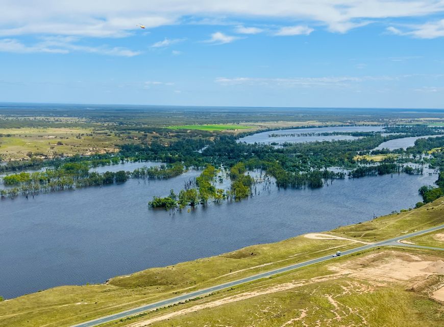 Lyndoch: Murray River & Barossa Scenic Helicopter Flight - Full Description