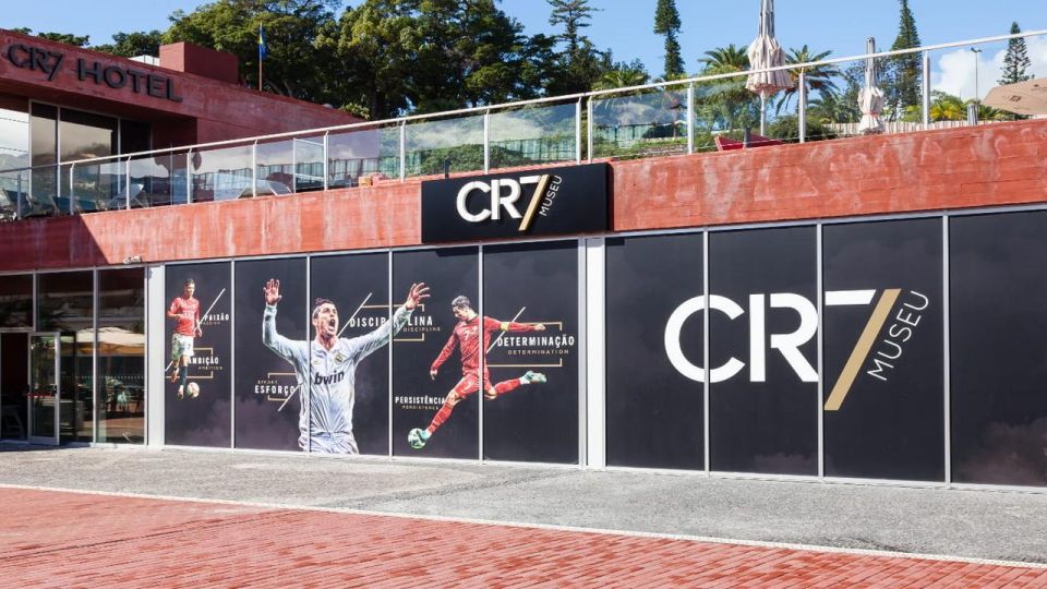 Madeira: Private Cristiano Ronaldo Tour With CR7 Museum - The CR7 Museum