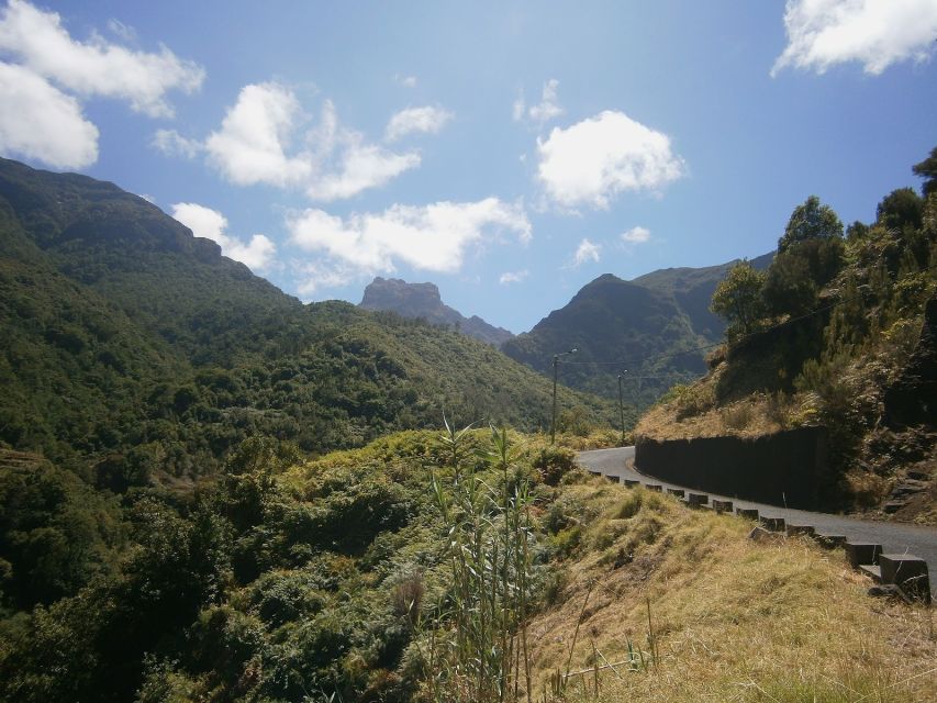 Madeira: Santana 6-Hour Full-Day Tour - Itinerary Details