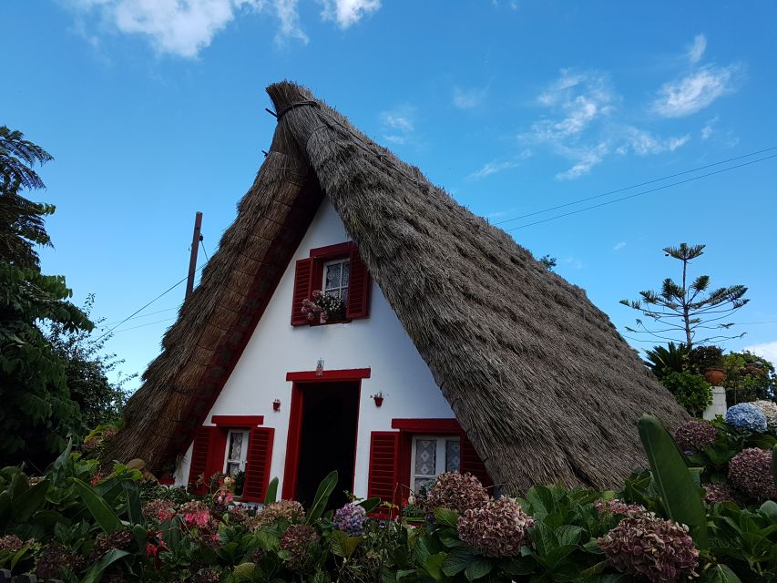 Madeira: Santana Traditional Houses Private Half-Day Tour - Discovering Local History and Culture