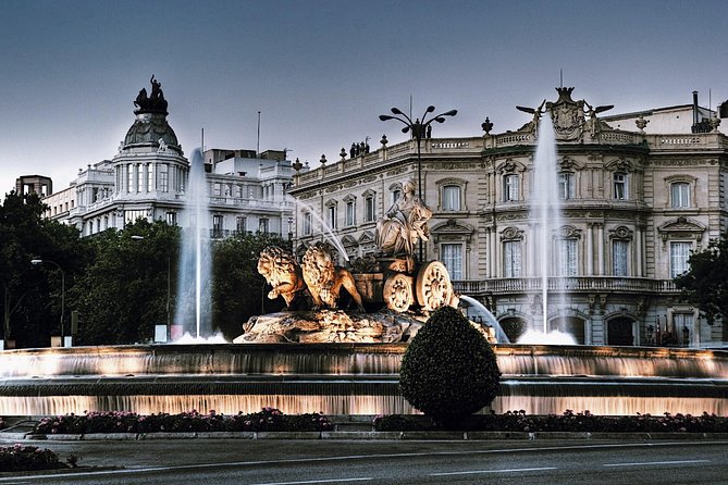 Madrid Old City Guided Walking Tour - Exploring the Royal Palace