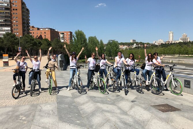 Madrid Sightseeing Electric Bike Tour - Tour Experience and Highlights