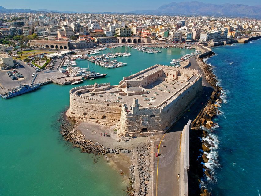 Majestic Historical Walking Tour in Heraklion - Historical Context of Heraklion