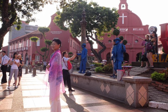 Malacca Historical Private Tour With Personal Chauffeur - Jonker Street Exploration