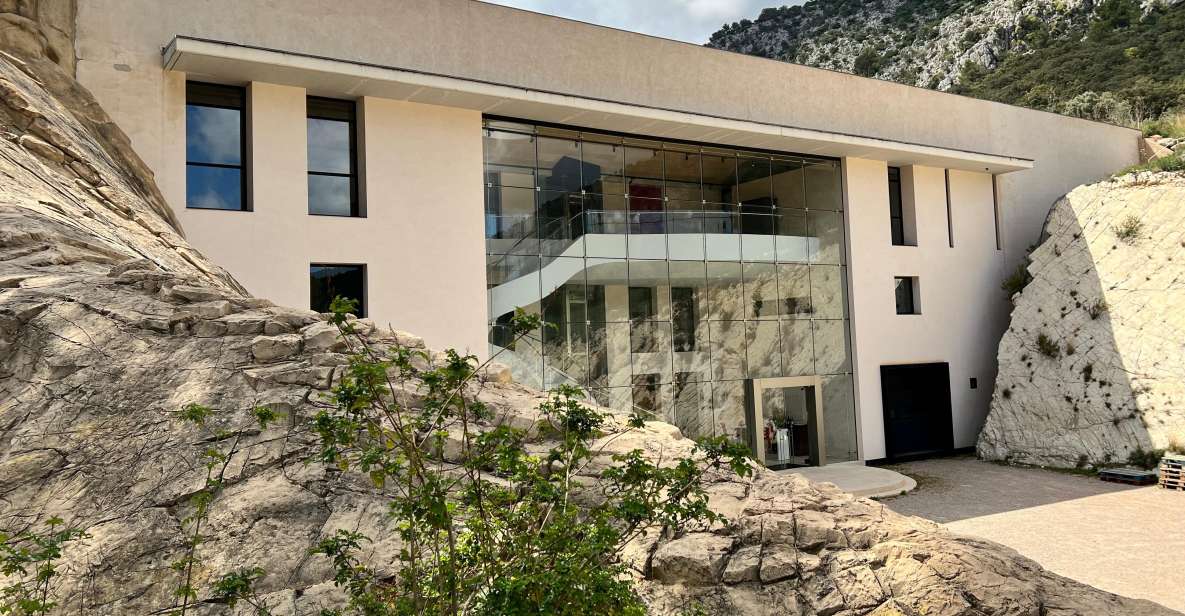 Mallorca - a Paradise for Wine Lovers - Exploring Diverse Wineries and Vineyards