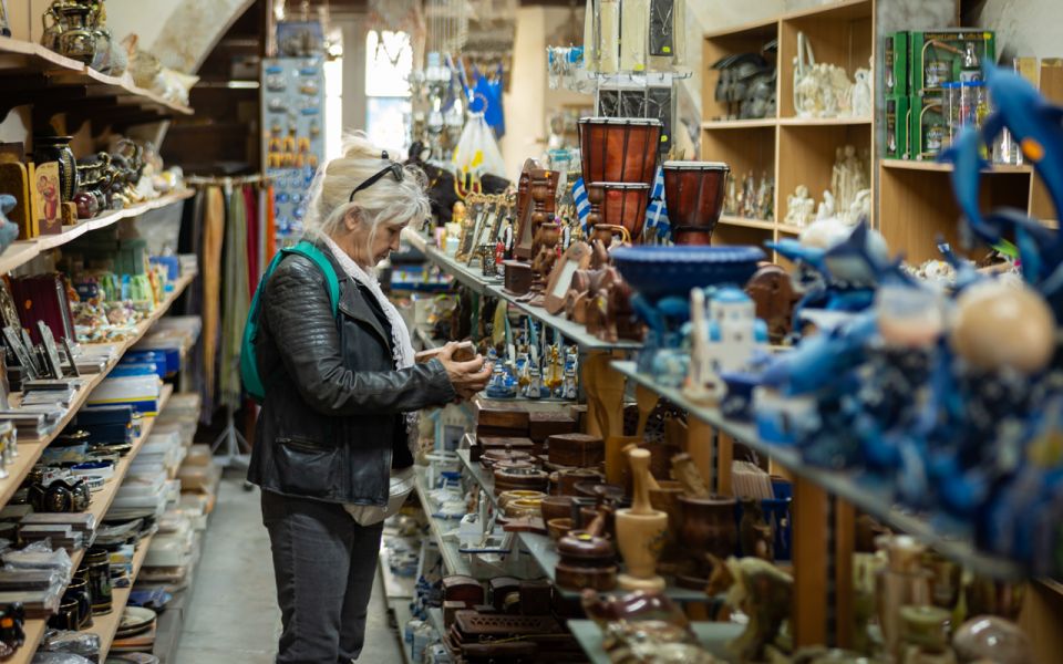 Marseille: Photo Shoot in a Mediterranean City - Personalization Options Available
