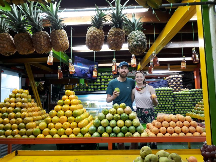 Medellin: Local Market Tour With Exotic Fruit Tastings - Tour Duration and Accessibility