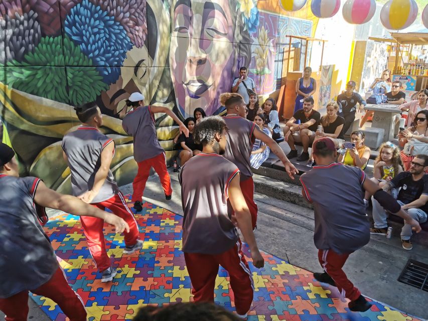 Medellin: Tour Comuna 13 Beyond the History and Graffiti - Engaging With Local Culture