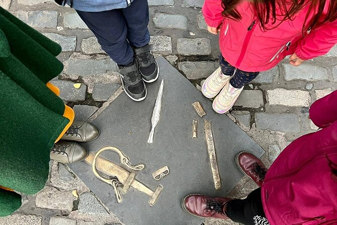 Medieval Dublin Walking Private Guided Tour - Meeting and Ending Points