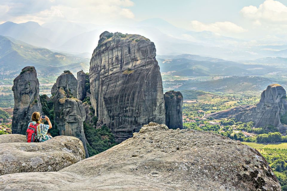 Meteora Monasteries Small Size Morning Half Day Tour - Itinerary Highlights