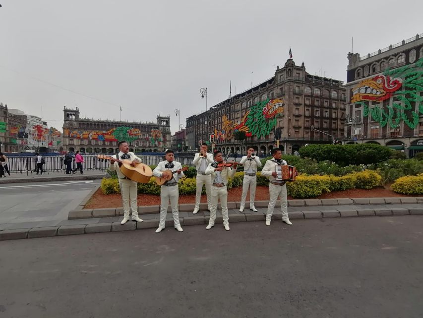 Mexico City: Mariachi Night Tour in a Panoramic Bus - Tour Details