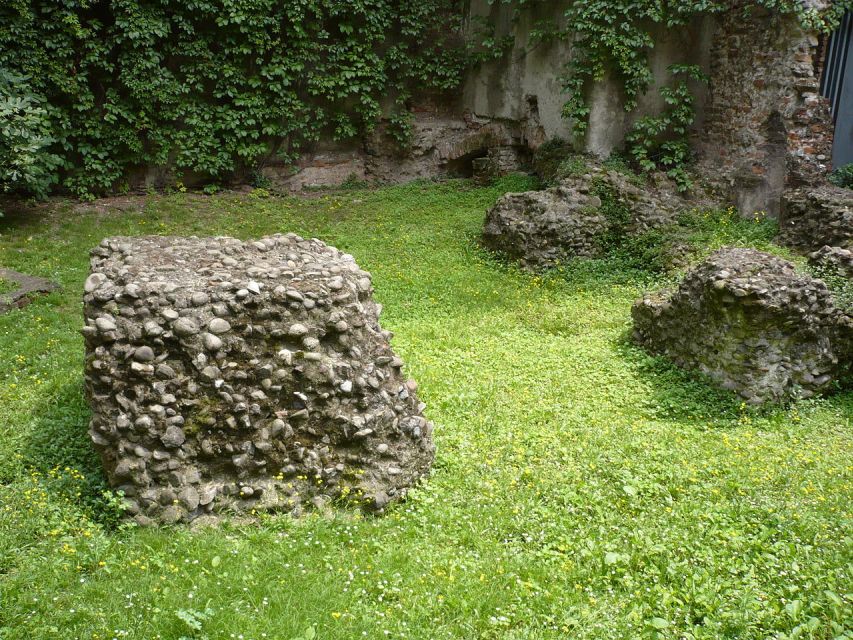 Milan: Self-Guided Audio Tour Discovering Roman Heritage - Tour Logistics and Accessibility