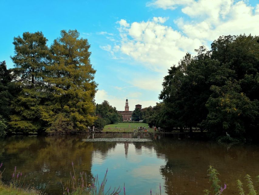 Milan: Self-Guided Audio Tour Exploring Age-Old Plants - Digital Tour Features