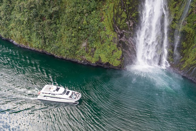 Milford Sound Day Tour With Lunch From Queenstown - Cruise Experience on the Sound