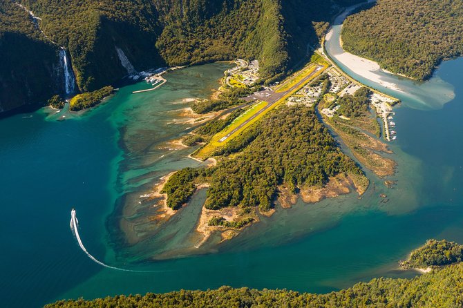 Milford Sound Scenic Flyover Ex Queenstown - Meeting and Parking Options