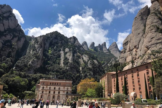 Montserrat Private Tour From Barcelona With Pick-Up - Pickup Details