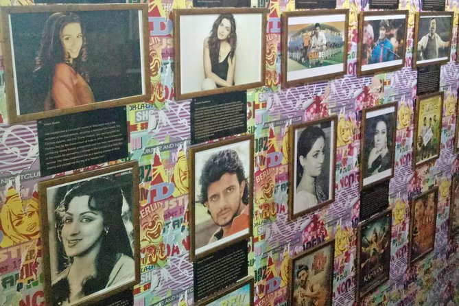 Mumbai Bollywood Studio Tour in Private Vehicle - Customer Feedback