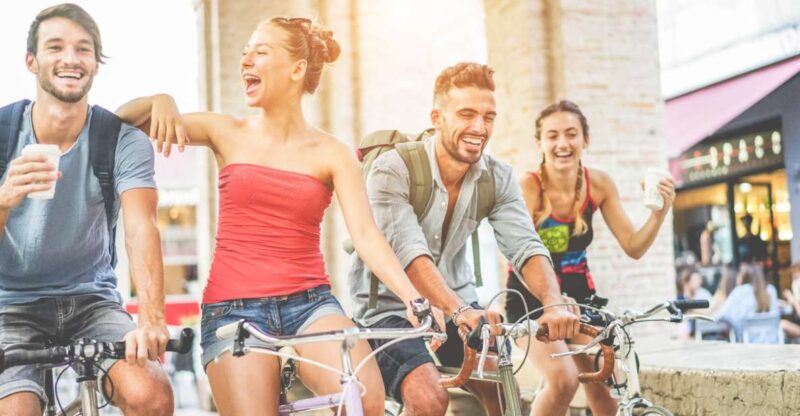 Munich: Highlights Private Bike Tour With Licensed Guide - Guided Experience