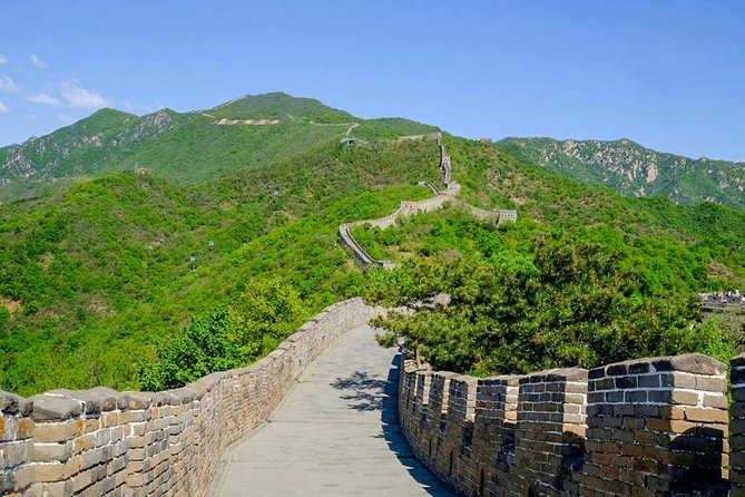 MuTianYu GreatWall Trip Licensed Taxi by English CabDriver-TR APP - Availability and Schedule