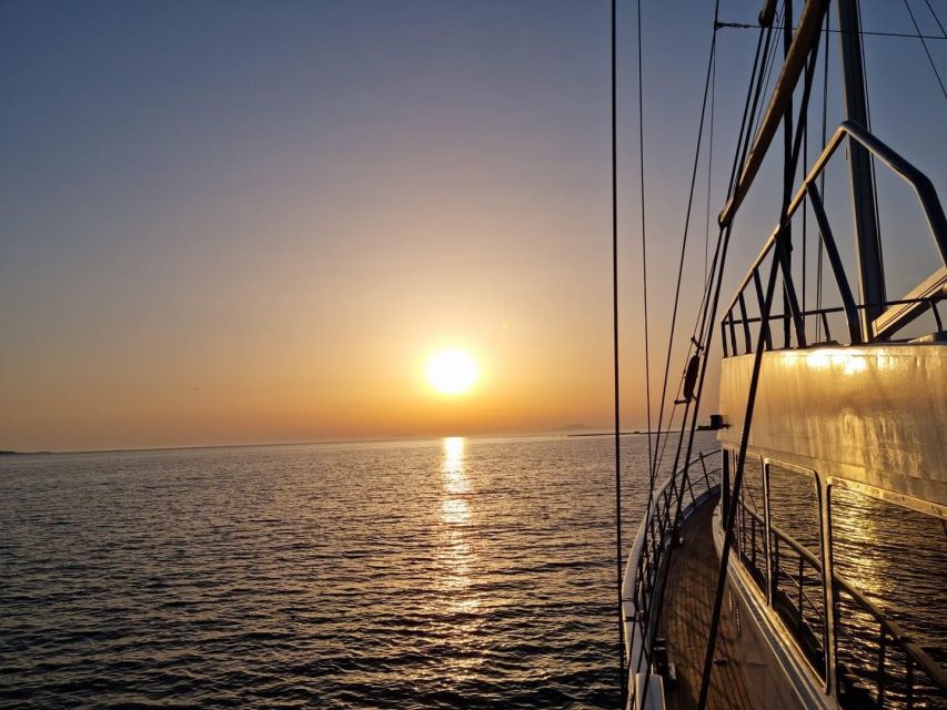 Mykonos: Sunset Boat Cruise With Light Dinner & Drinks - Itinerary Details