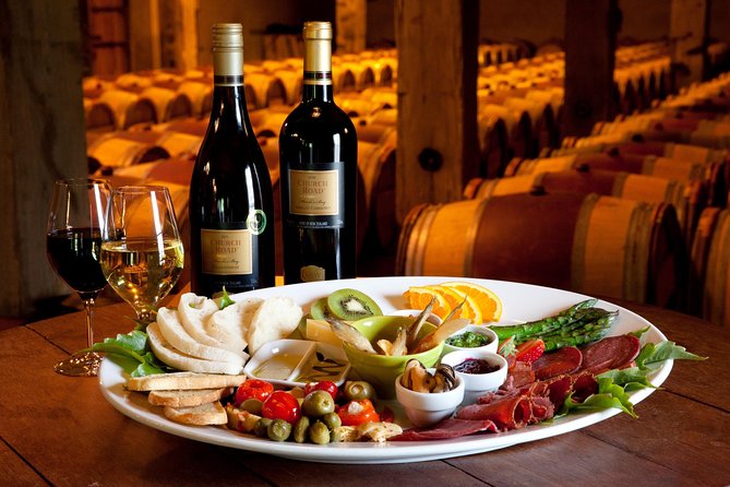 Napier Gourmet Luncheon Wine & Gin Taste( Thurs Thru Sat) - Wine and Gin Tastings