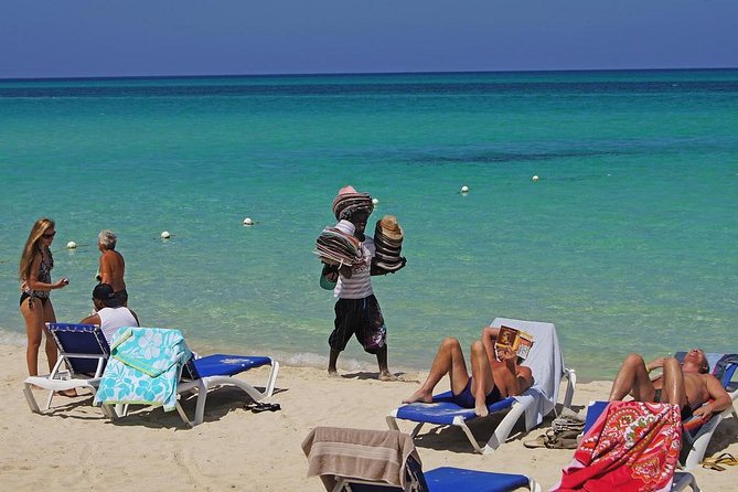 Negril 7 Mile Beach & Ricks Café Combo Tour From Montego Bay - Exciting Activities at Ricks Café