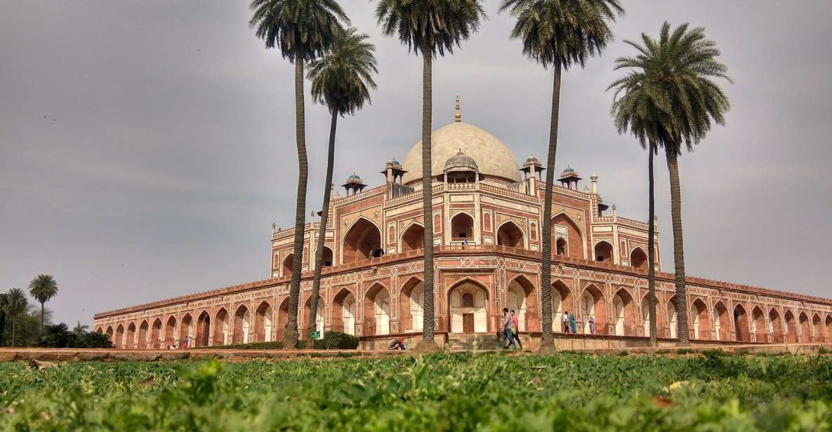 New Delhi: City Tour With Professional Photographer & Lunch - Photography Experience