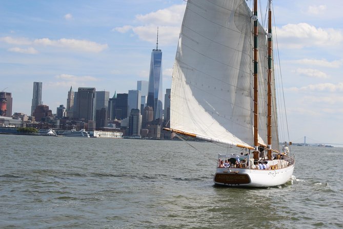 New York City Sailboat Day Cruise to the Statue of Liberty - Amenities and Onboard Experience