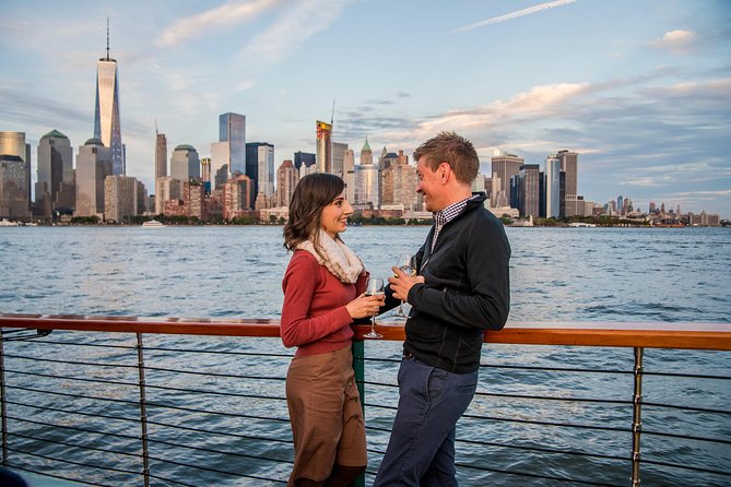 New York City Sunset Cruise on a Yacht - Participation Guidelines