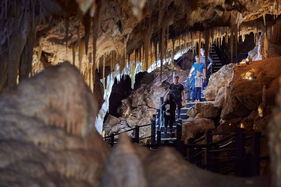 Ngilgi Cave: Ancient Lands Experience - Duration and Group Size