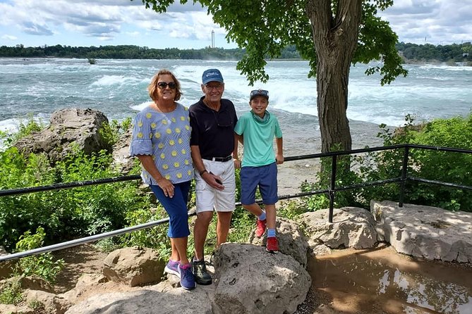 Niagara Falls All-American Botique Tour (Small Group Max 6) - Pickup and Meeting Details