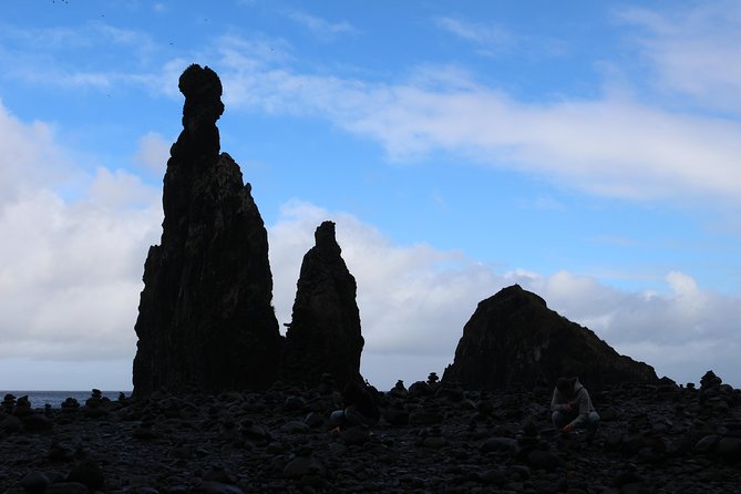 Northwest Terraces and Volcanic Pools 4x4 Full Day Tour - Exclusions