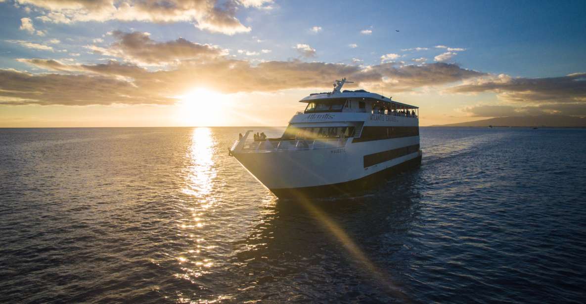 Oahu: Waikiki Sunset and Cocktail Cruise - Complimentary Welcome Drink Upon Boarding