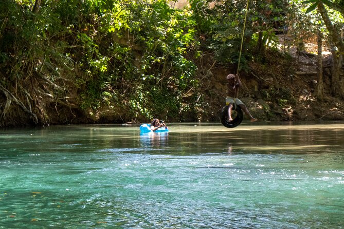 Ocho Rios: Amazing Blue Hole and Chill at Reggae Hill - Tour Itinerary and Highlights