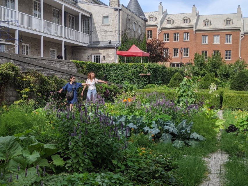 Old Montreal: 1.5-Hour Walking Tour of the East Side - Meeting Point and Details