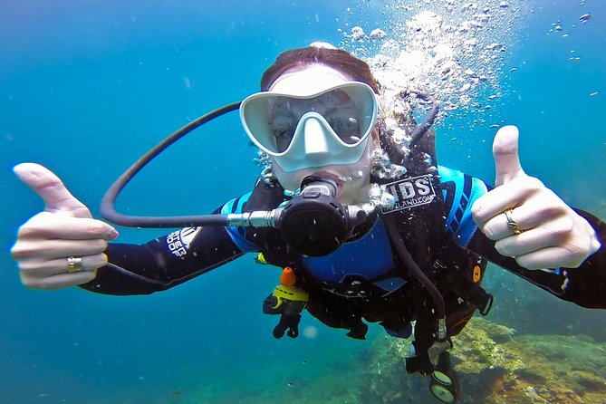 PADI Open Water Diver Course in Koh Phangan - Physical Requirements