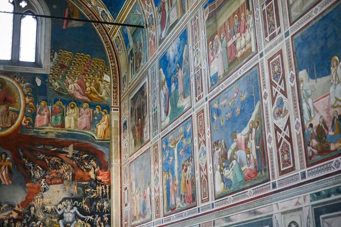 Padua Private Walking Tour With the Scrovegni Chapel - Exploring Paduas Significant Sites